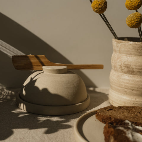 Burriera con coltello in rovere