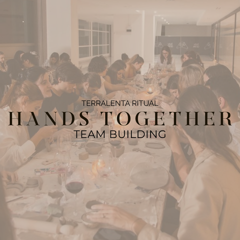 HANDS TOGETHER - Team Building - Terralenta